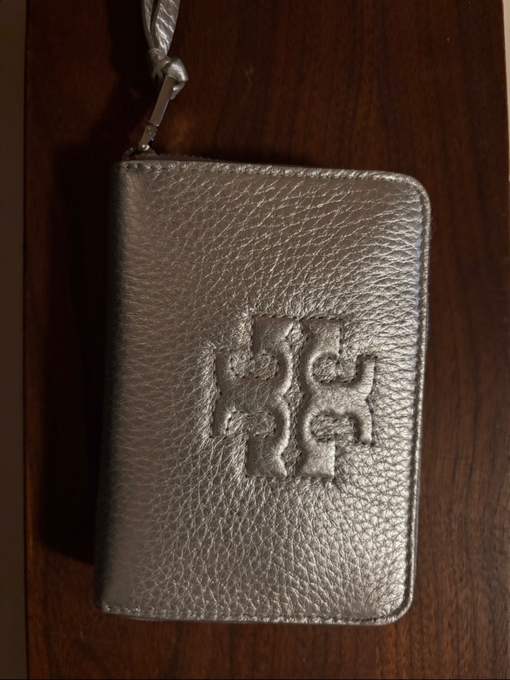 Tory Burch Metallic Silver Pebbled Leather Wallet